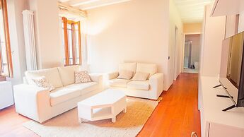 Old Town Alley - Italian Homing