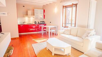 Old Town Alley - Italian Homing