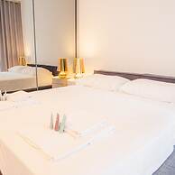 Garda Luxury Suite - Italian Homing