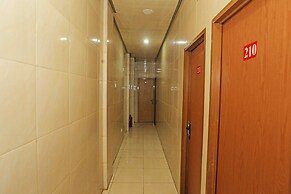 SUPER OYO 92672 Hotel Bsd