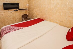 Super OYO 92672 Hotel Bsd