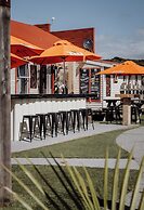 Lake Mahinapua Hotel