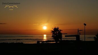 Palm Beach House - Sea and Beach View