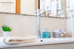 Palm Beach House - Sea and Beach View