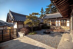 Hotelarrive taean tiann hanokbeachresort