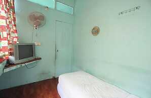 SPOT ON 92715 Joyoakis 2 Homestay SyariahNearMall Nagoya Hill