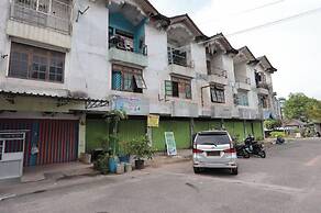 SPOT ON 92715 Joyoakis 2 Homestay SyariahNearMall Nagoya Hill