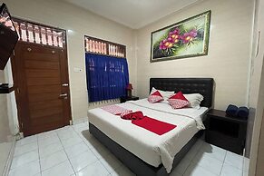 OYO 4003 Ceria Guesthouse SeminyakNearSeminyak Beach