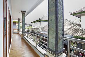 OYO 4003 Ceria Guesthouse SeminyakNearSeminyak Beach