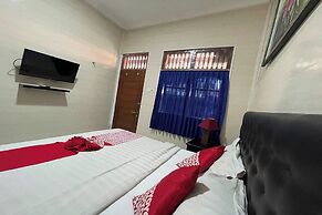 OYO 4003 Ceria Guesthouse SeminyakNearSeminyak Beach