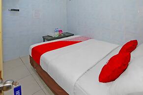 OYO 92677 Hotel Bintaro