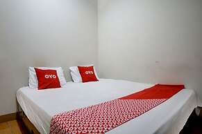 OYO 92820 Guesthouse 899