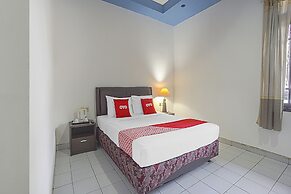 OYO Life 90589 Palem Garden Hotel