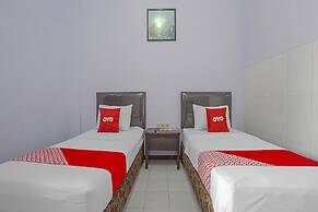 OYO Life 90589 Palem Garden Hotel