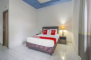 OYO Life 90589 Palem Garden Hotel