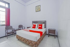 OYO Life 90589 Palem Garden Hotel