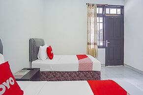 OYO Life 90589 Palem Garden Hotel