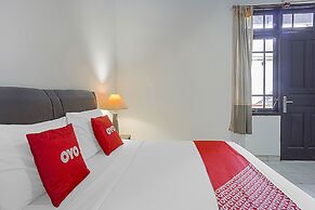 OYO Life 90589 Palem Garden Hotel