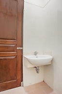 OYO Life 90589 Palem Garden Hotel