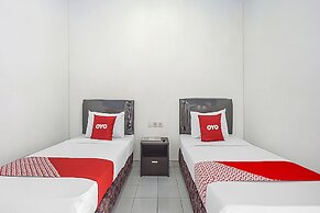 OYO Life 90589 Palem Garden Hotel