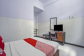 OYO Life 90589 Palem Garden Hotel