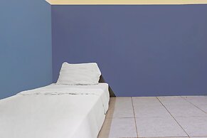 OYO 92893 Santana Residence Syariah