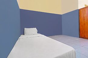 OYO 92893 Santana Residence Syariah