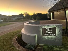 7th Hole Golf Lodge