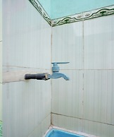 Collection O 92897 Hotel Intan Near Kantor Syahbandar Bawean