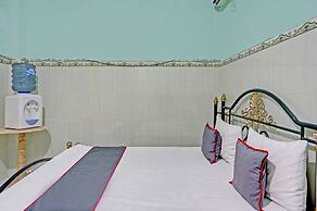 Collection O 92897 Hotel Intan Near Kantor Syahbandar Bawean