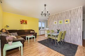 Okopowa Apartment Kołobrzeg by Renters