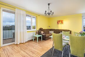 Okopowa Apartment Kołobrzeg by Renters