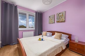 Okopowa Apartment Kołobrzeg by Renters