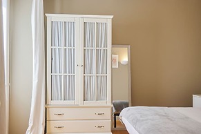 Milan Retreats Duomo Carrobbio