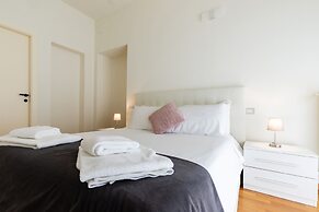 Milan Retreats Duomo Carrobbio