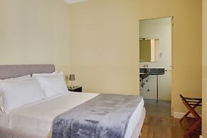 Milan Retreats Duomo Carrobbio