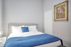 Milan Retreats Duomo Carrobbio