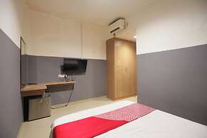 OYO 92988 City Room