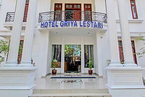 OYO 93011 Hotel Griya Lestari Pati 2