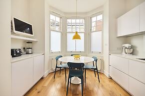 The Clapham Crib