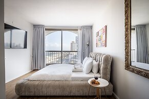 Grand Sea View Retreat by Sea N' Rent