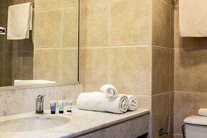 Grand Sea View Retreat by Sea N' Rent