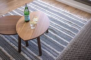 Grand Sea View Retreat by Sea N' Rent