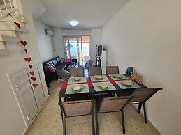 Mattis Seafront Beachhouse