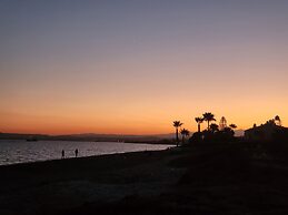 Mattis Seafront Beachhouse