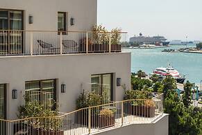 Mitsis N'U Piraeus Port