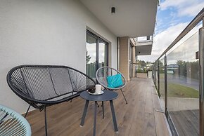 Sweet Apartment Five Seas by Renters