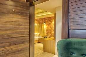 Katson Castle Dharamshala