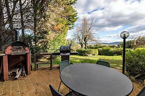 Amazing Villa Near The Lake With Pool