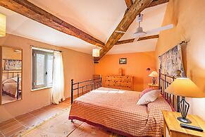 Amazing Villa Near The Lake With Pool